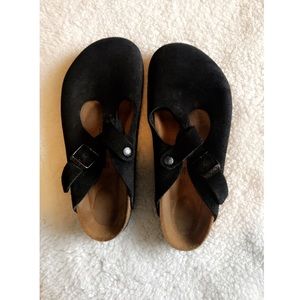 Black Birkenstocks ! ✨